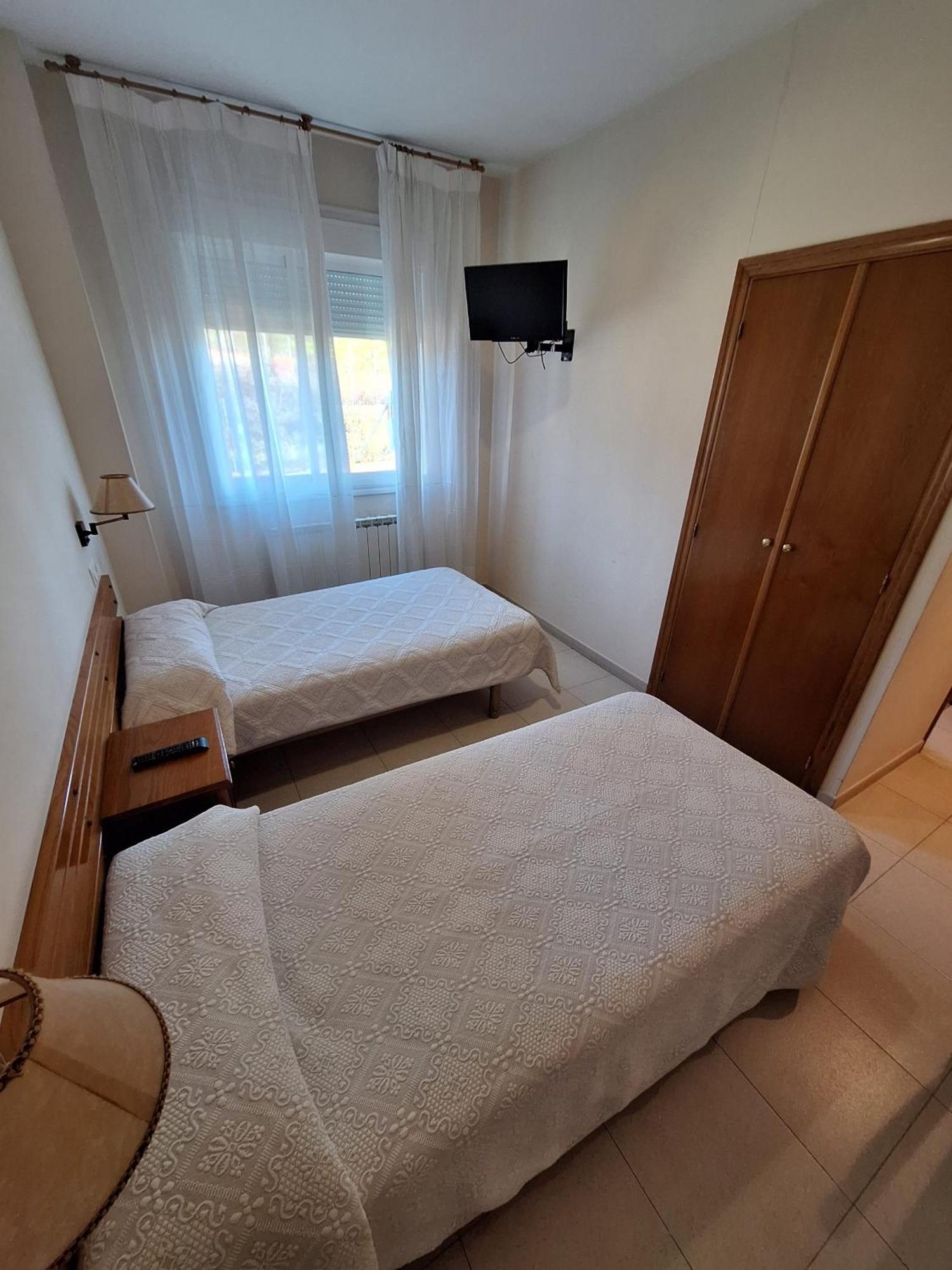 Hotel Berna 阿鲁阿 外观 照片